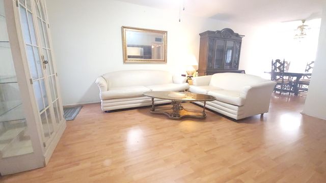 48 Stratford D, West Palm Beach, FL 33417