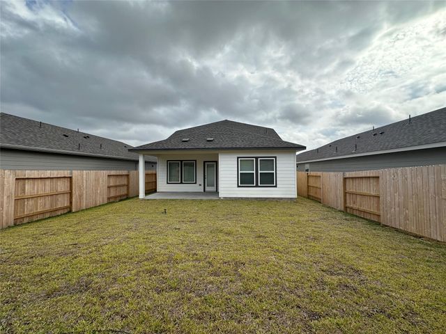 1908 Velvet Oak Ln, Conroe, TX 77304