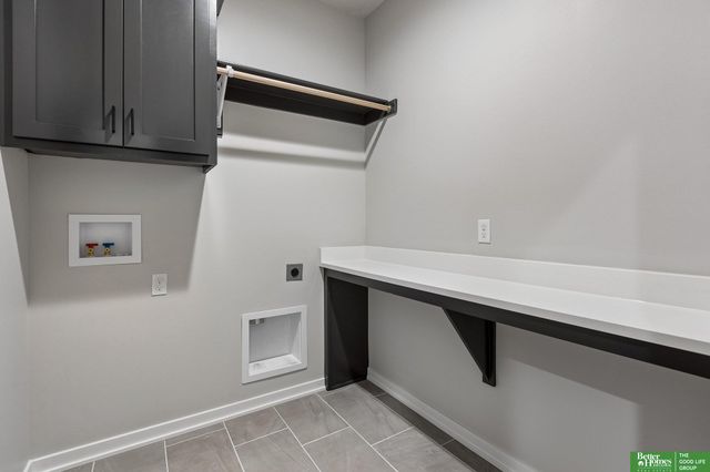 21416 Morning View Drive, Elkhorn, NE 68022
