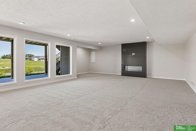21416 Morning View Drive, Elkhorn, NE 68022