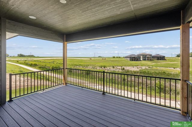 21416 Morning View Drive, Elkhorn, NE 68022