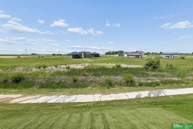 21416 Morning View Drive, Elkhorn, NE 68022