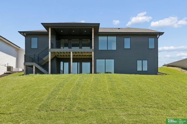 21416 Morning View Drive, Elkhorn, NE 68022