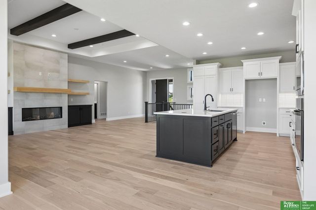21416 Morning View Drive, Elkhorn, NE 68022