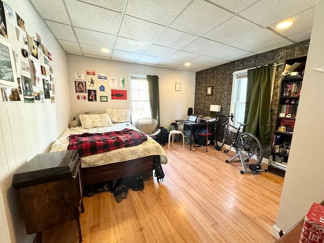 105 Buttonwood 1, Boston, MA 02125