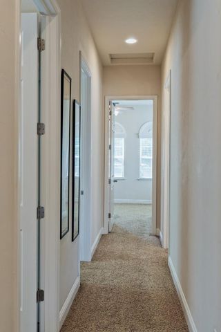 1827 N Joshua Avenue, Clovis, CA 93619