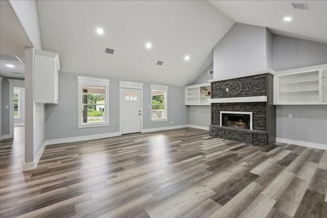 8679 Massey Lake Road, Silsbee, TX 77656