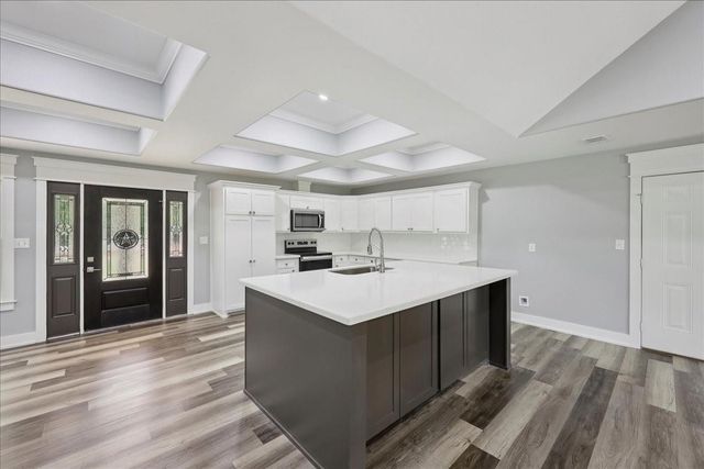 8679 Massey Lake Road, Silsbee, TX 77656