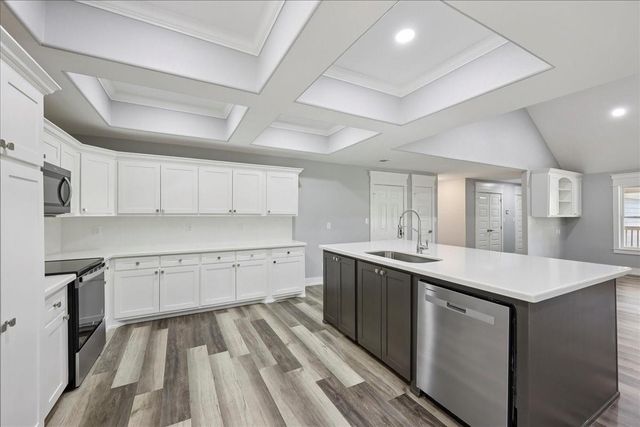 8679 Massey Lake Road, Silsbee, TX 77656