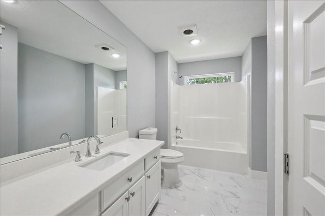 8679 Massey Lake Road, Silsbee, TX 77656