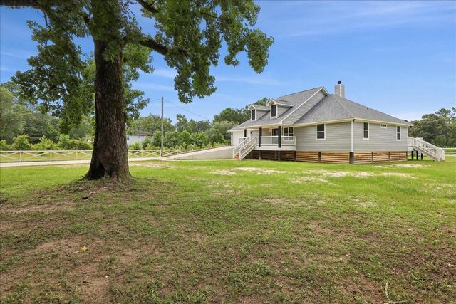 8679 Massey Lake Road, Silsbee, TX 77656