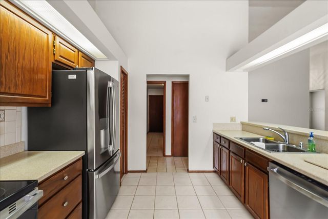 10330 TARABY COURT, Orlando, FL 32817