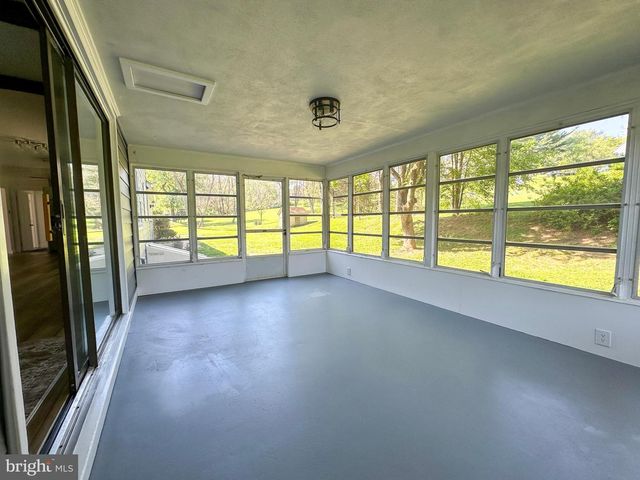 370 HIGHLAND RD, West Chester, PA 19382