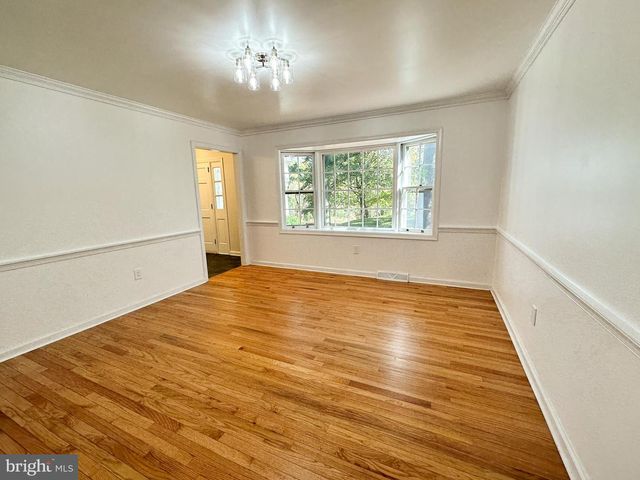 370 HIGHLAND RD, West Chester, PA 19382