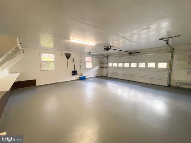 370 HIGHLAND RD, West Chester, PA 19382