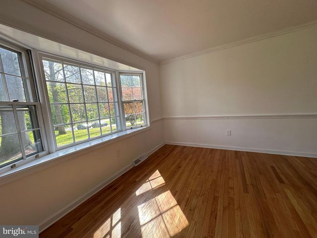 370 HIGHLAND RD, West Chester, PA 19382