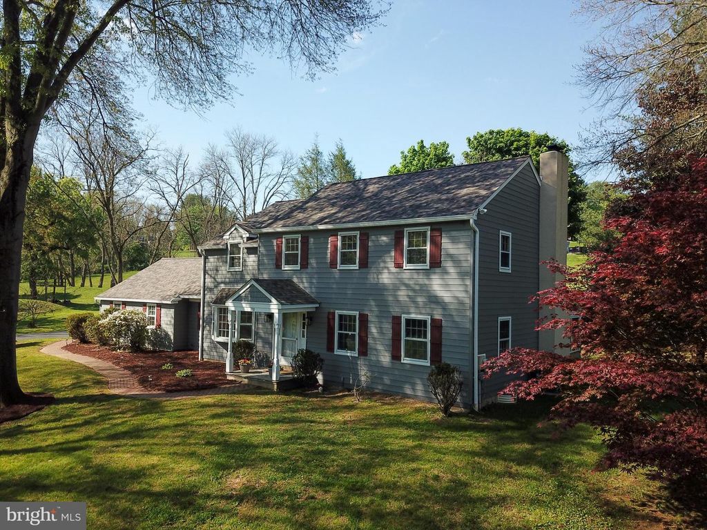 370 HIGHLAND RD, West Chester, PA 19382