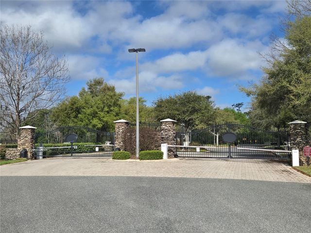 405 LONG AND WINDING ROAD, Howey In The Hills, FL 34737