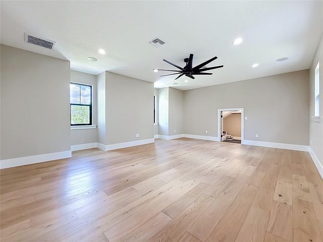 405 LONG AND WINDING ROAD, Howey In The Hills, FL 34737