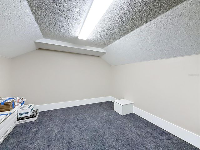 405 LONG AND WINDING ROAD, Howey In The Hills, FL 34737