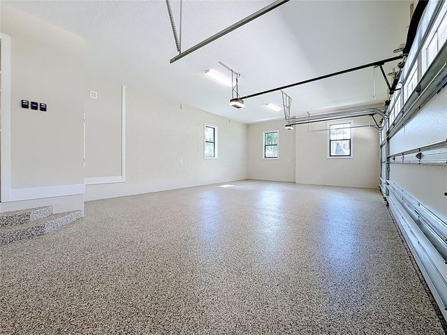 405 LONG AND WINDING ROAD, Howey In The Hills, FL 34737