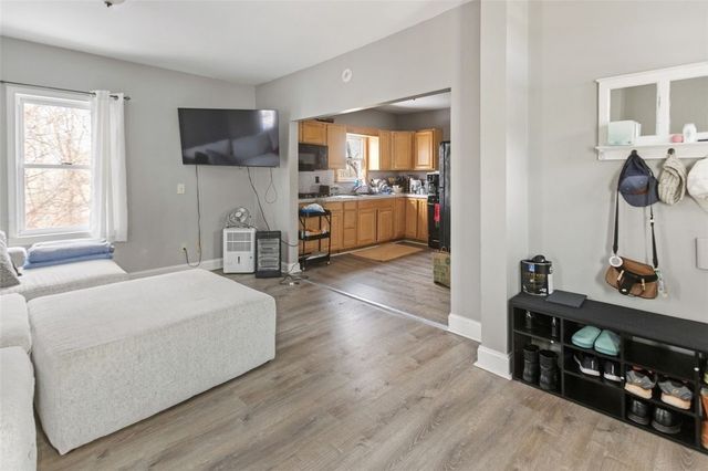 9 Odonnell Avenue, Warwick, RI 02886