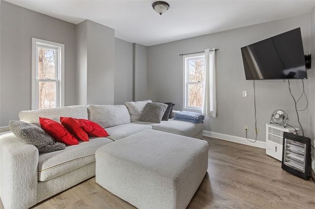 9 Odonnell Avenue, Warwick, RI 02886