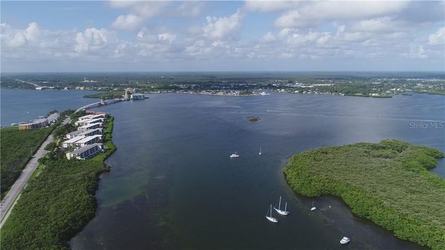 1515 FORREST NELSON BOULEVARD C202, Port Charlotte, FL 33952