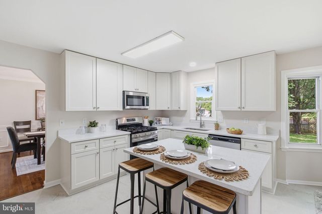 14632 LOCUSTWOOD LN, Silver Spring, MD 20905