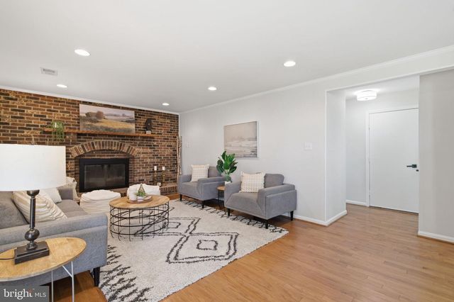 14632 LOCUSTWOOD LN, Silver Spring, MD 20905