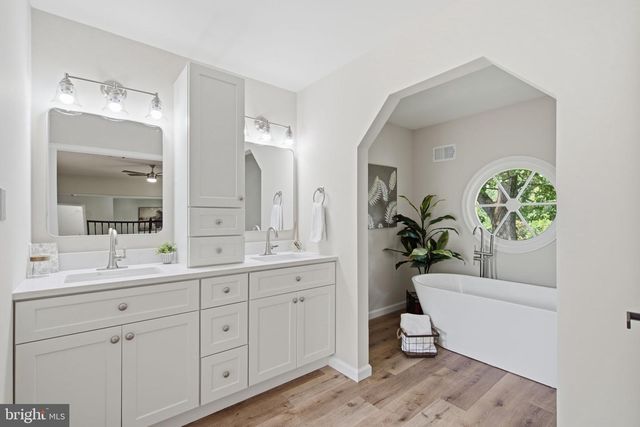 14632 LOCUSTWOOD LN, Silver Spring, MD 20905