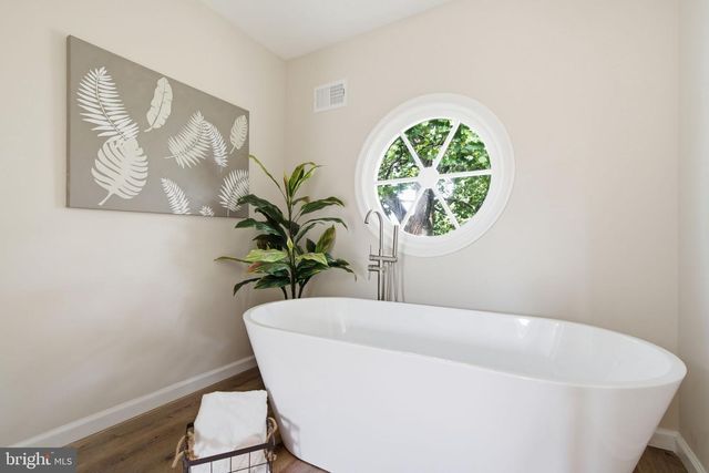14632 LOCUSTWOOD LN, Silver Spring, MD 20905
