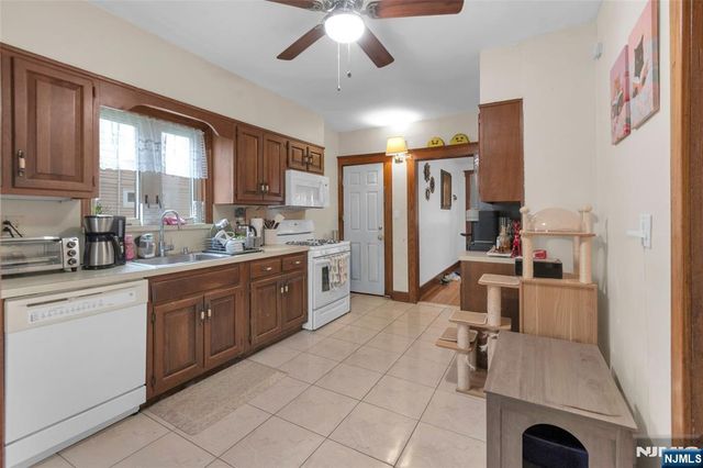 179 Dewey Avenue, Totowa, NJ 07512