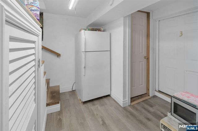 179 Dewey Avenue, Totowa, NJ 07512