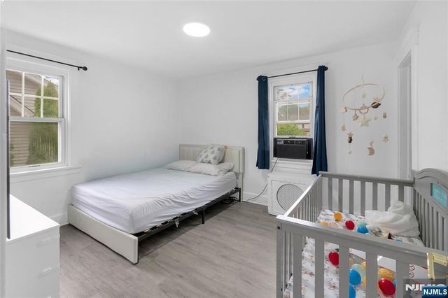 179 Dewey Avenue, Totowa, NJ 07512