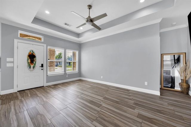 118 Weldon Street, South Houston, TX 77587