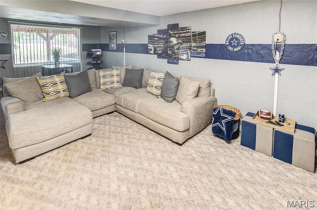 6910 W A Street, Belleville, IL 62223