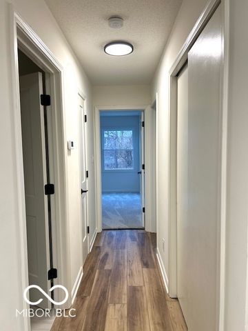 10712 Downing Street, Carmel, IN 46033