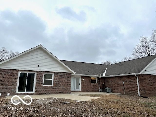 10712 Downing Street, Carmel, IN 46033