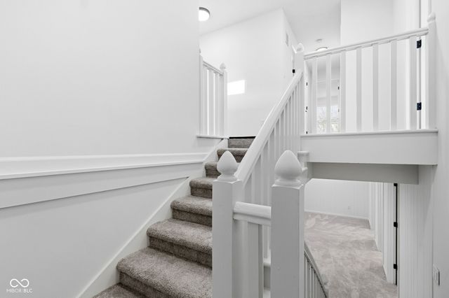 10712 Downing Street, Carmel, IN 46033