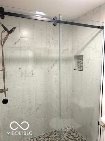 10712 Downing Street, Carmel, IN 46033