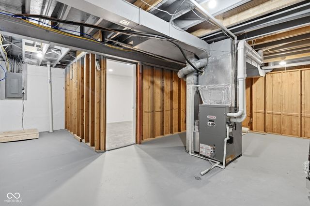 10712 Downing Street, Carmel, IN 46033