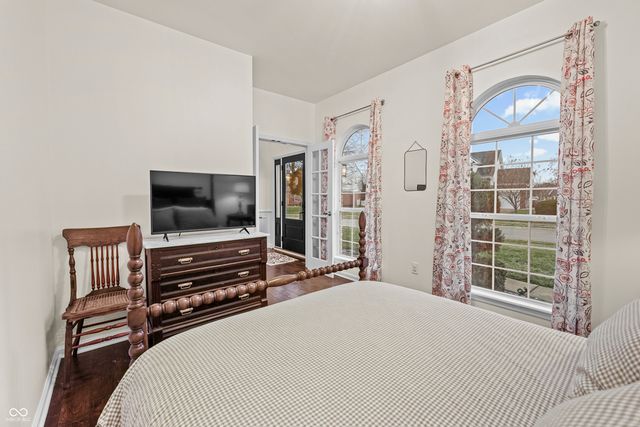 9989 Brightwater Drive, Fishers, IN 46038