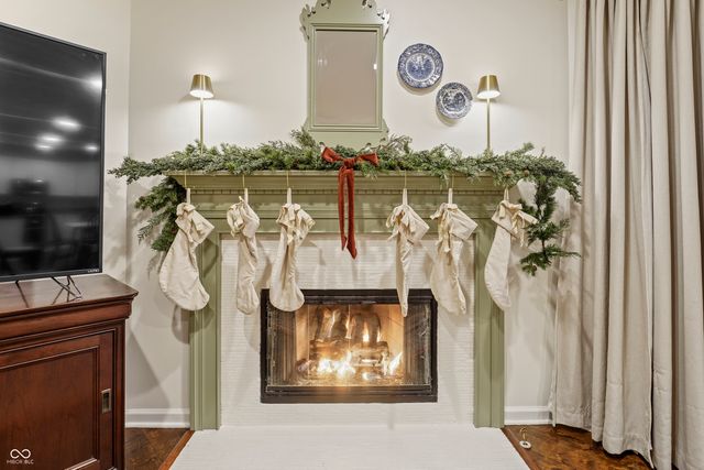 9989 Brightwater Drive, Fishers, IN 46038