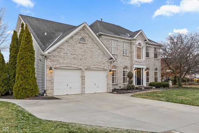 9989 Brightwater Drive, Fishers, IN 46038