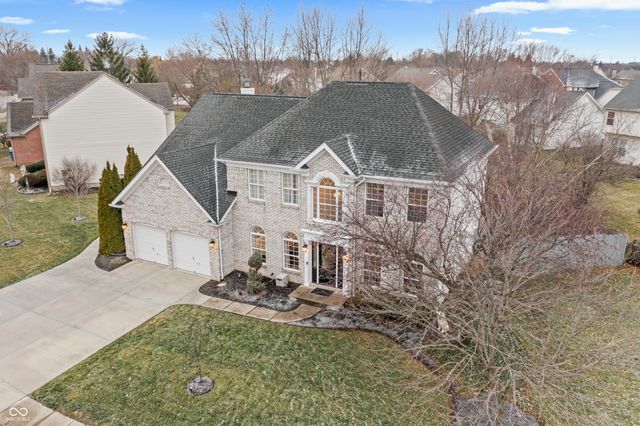 9989 Brightwater Drive, Fishers, IN 46038