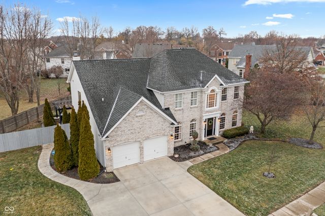 9989 Brightwater Drive, Fishers, IN 46038