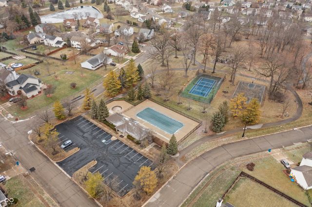 9989 Brightwater Drive, Fishers, IN 46038