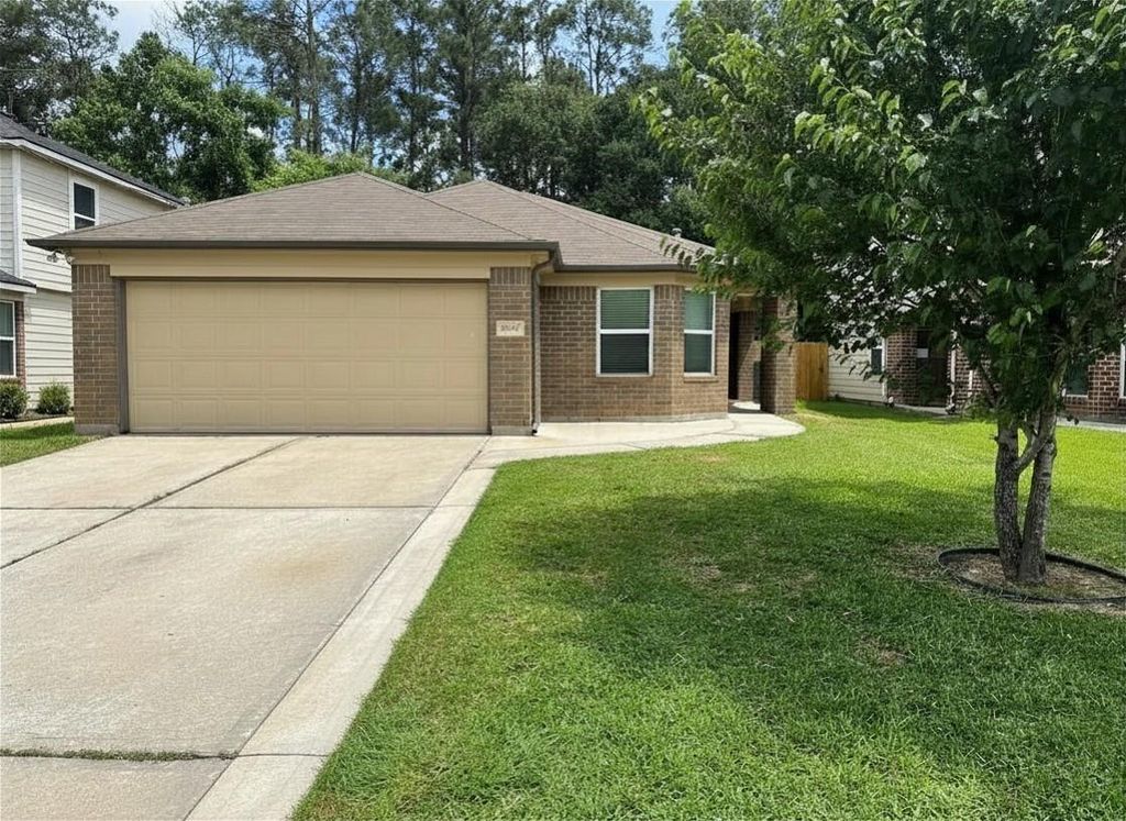 9949 Kingfisher Drive, Conroe, TX 77385
