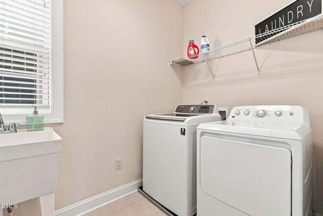 232 Turner Oaks Drive, Cary, NC 27519